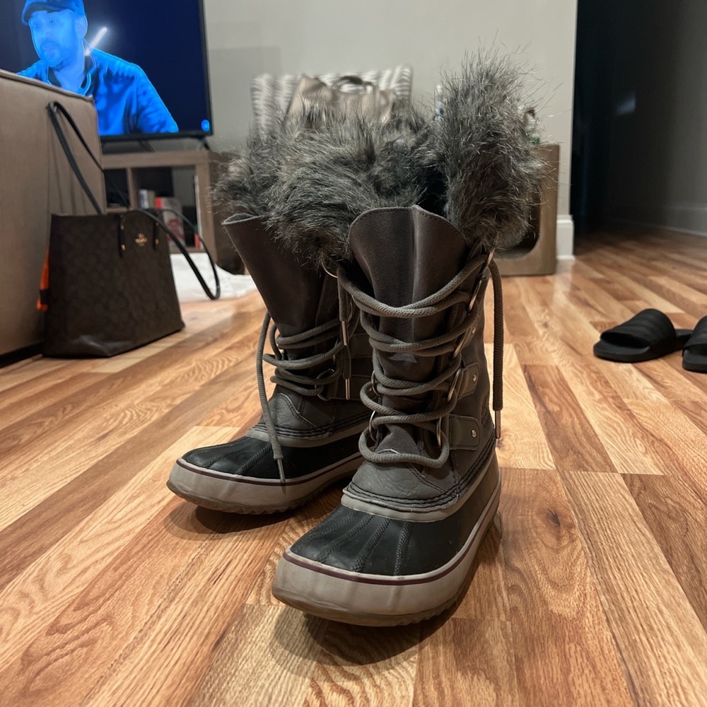 Sorel Fur Trim Joan of Arc Snow Boots